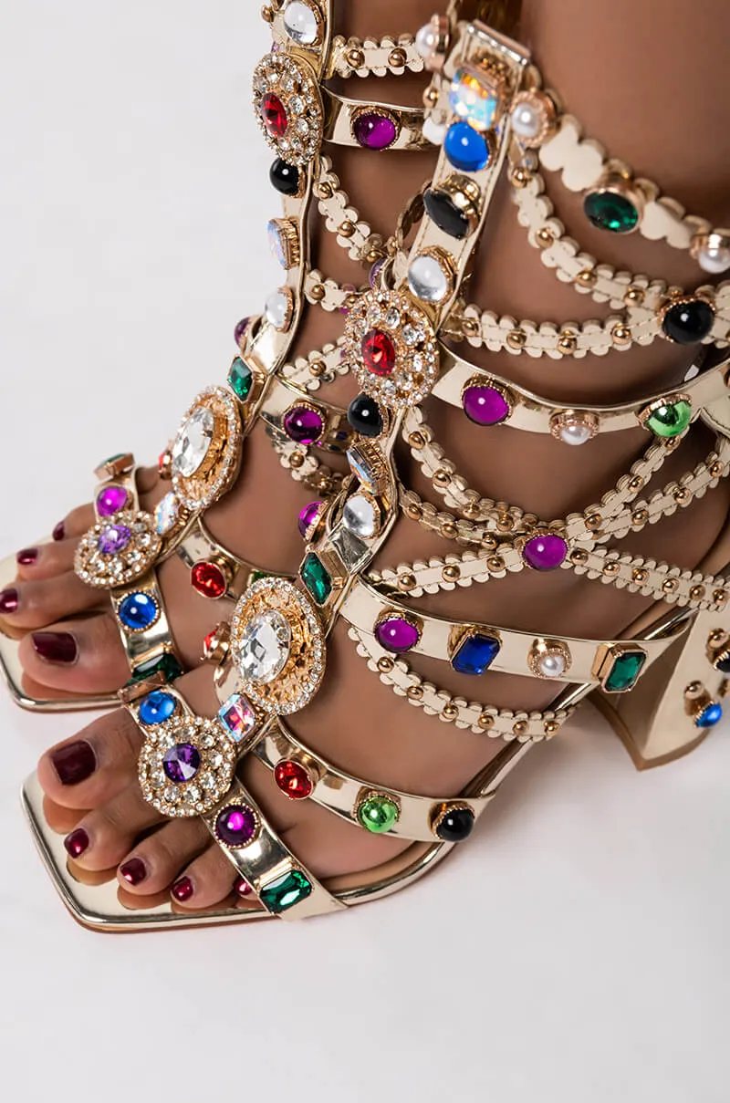 AZALEA WANG JEWELS ON MY FEET CHUNKY SANDAL IN GOLD