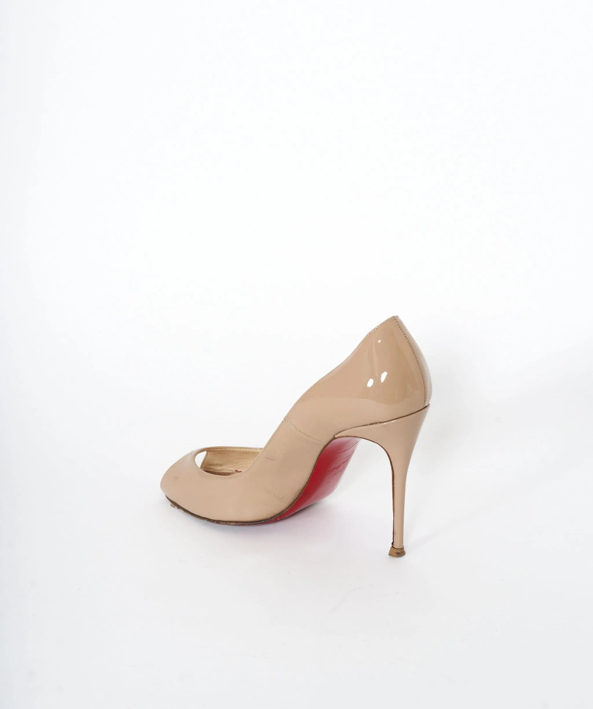 Christian Louboutin 38.5 Patent beige