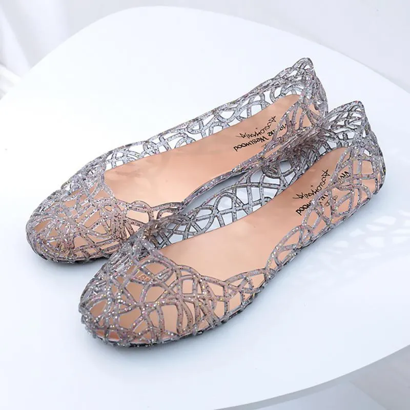 Fashion Women Sandals 2022 New Summer Hollow Crystal Sandals Slippers Transparent Crystal Jelly Shoes Woman Beach Slippers Flats