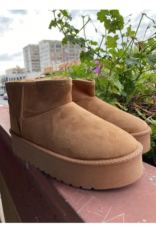 FINAL SALE!! The Cloud Platform Bootie in Chestnut