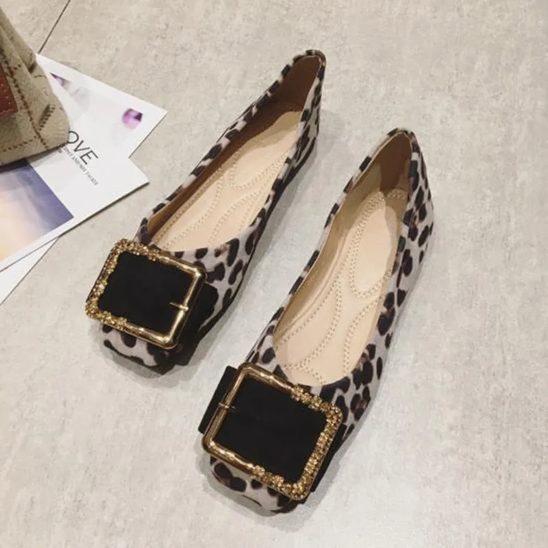 Hnzxzm Leopard Shoes Women Flats Casual Slip-on Boat Shoes Woman Footwear Elegant Ladies Shoes Metal Design A1423