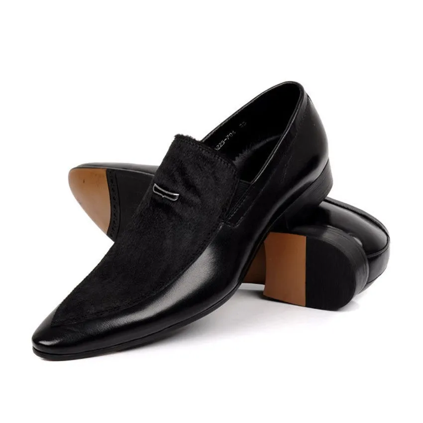 Italian Style Mens Loafers Shoes with Buckle Details For Men With Strong Character