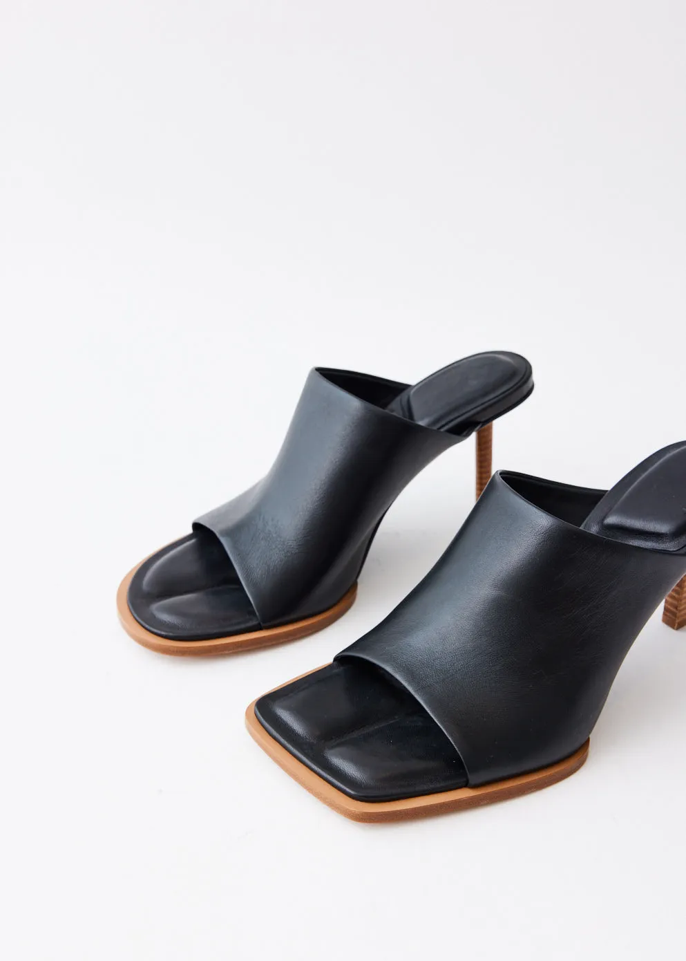 Les Mules Rond Carre Heels