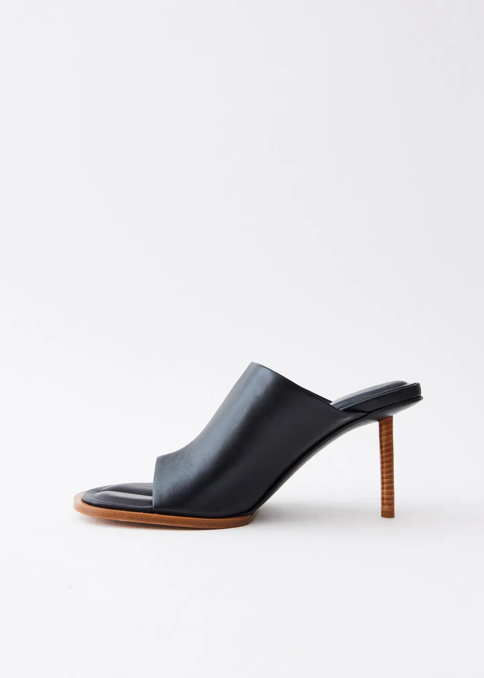 Les Mules Rond Carre Heels