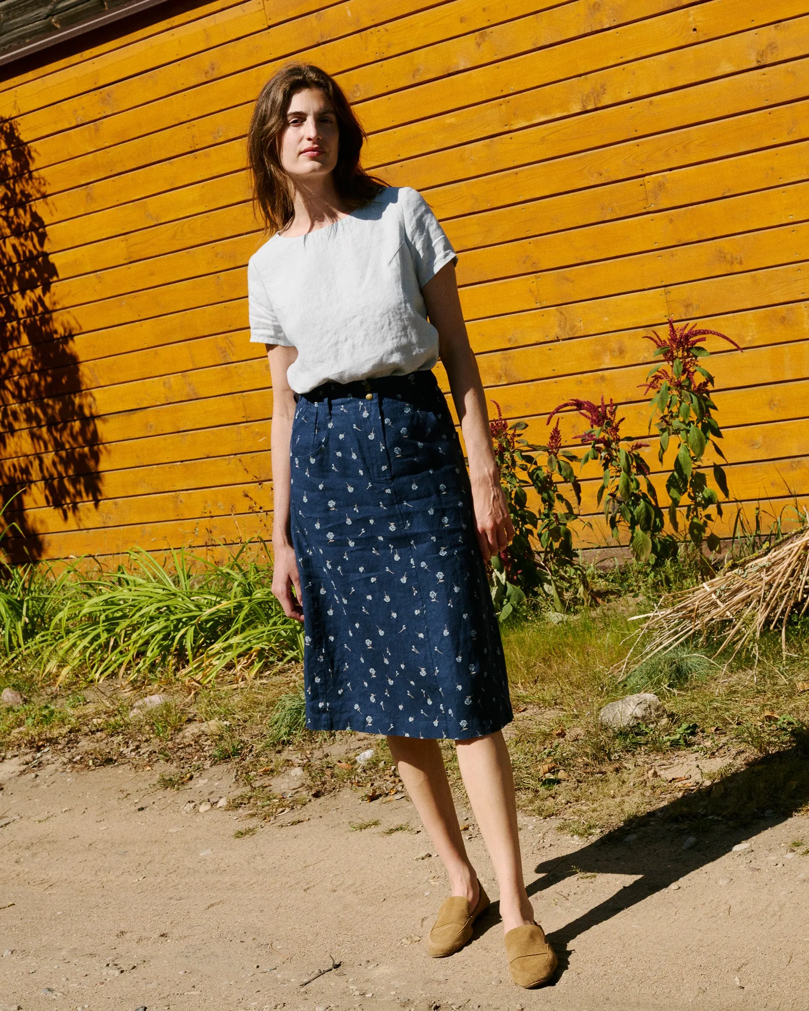 R: MATERA linen skirt (Size: S; Color: Midnight Rose)